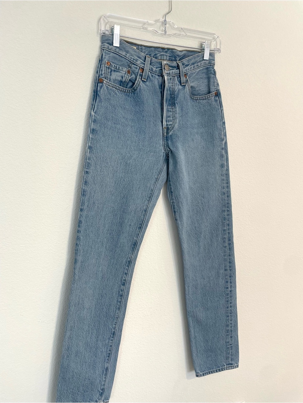 Levi's Premium 501 High-Rise Light Wash Women's 24 Jeans - Picture 3 of 15